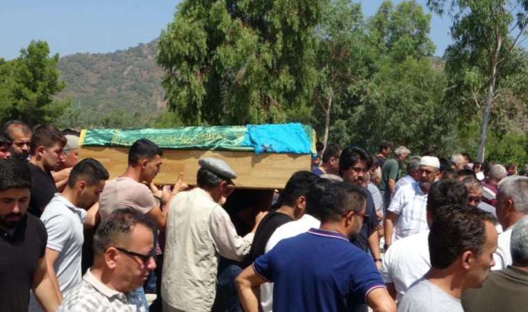 Salça kaynatılan kazana düşen Öykü Merve, bayramın ilk gününde toprağa verildi