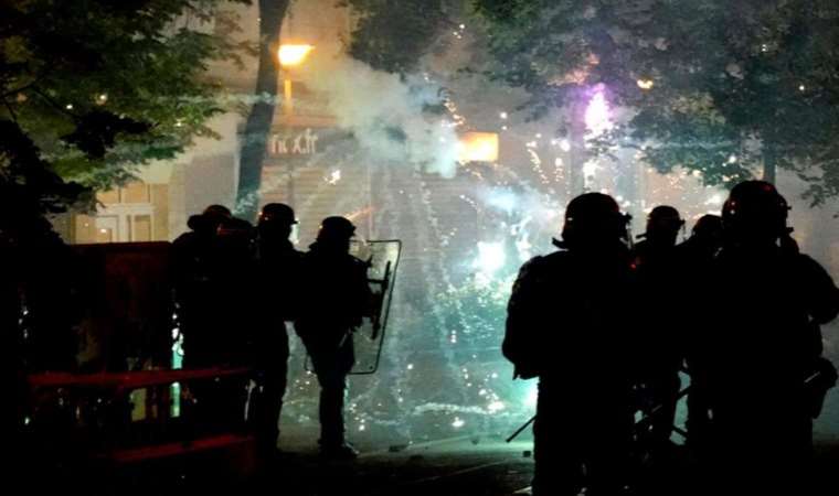 ABD'den, Fransa'daki yurttaşlarına çağrı: Olaylardan uzak durun