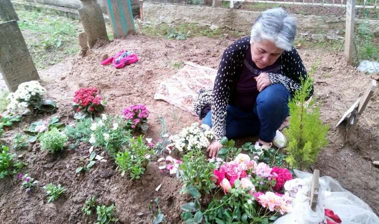 Polis lojmanında ölü bulunan Yeşim'in anne ve babasının hüzünlü bayramı