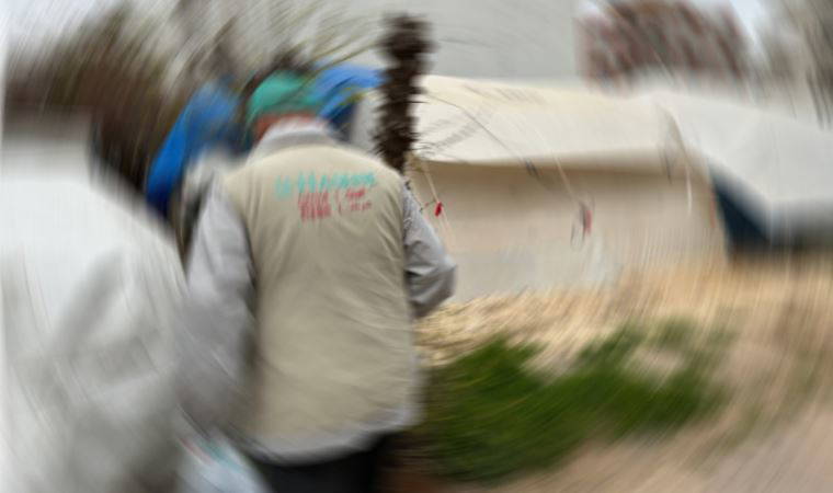 Depremzedeler tarikatların elinde...