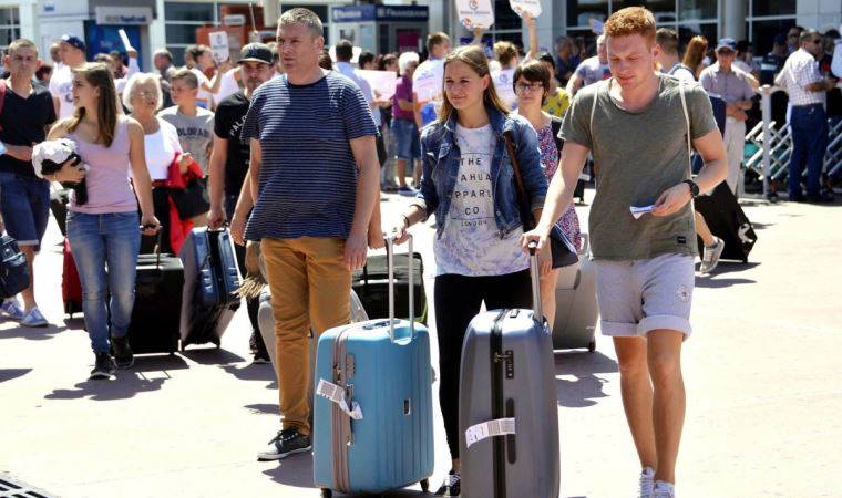 Rus turist sayısı azalıyor mu: Konaklama ve bilet fiyatları yükseldi