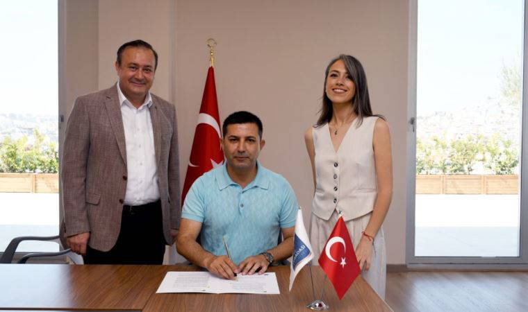 Kuşadası ‘AB Belediye Başkanları İklim ve Enerji Sözleşmesi’ni imzaladı