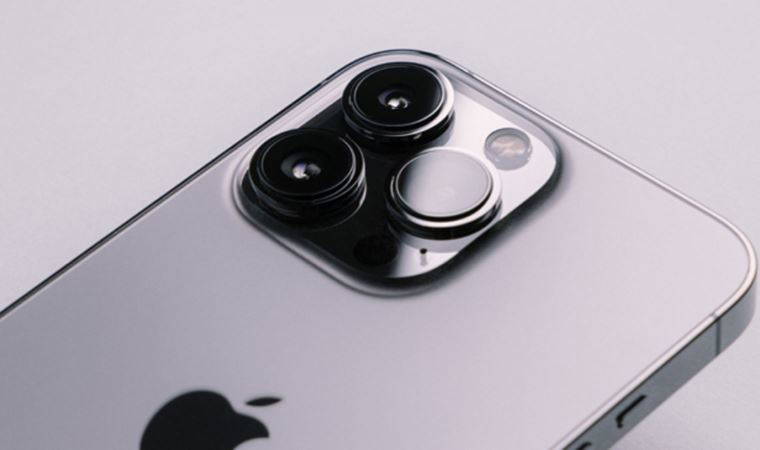 Apple'dan 3 günde 2 zam! Güncel iPhone fiyatları ne kadar? iPhone 14 Pro Max fiyatı ne kadar oldu? Zamlı iPhone fiyatları...