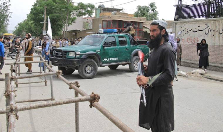 Afganistan'da öldürülen Taliban yetkilisinin cenaze töreninde patlama: 11 ölü