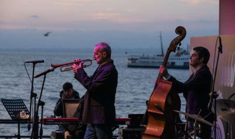 ‘Adalar’da Caz’ keyfi