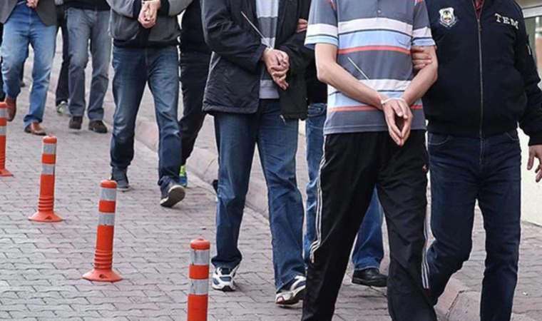 İstanbul'da FETÖ operasyonu: 15 şüpheli gözaltına alındı!