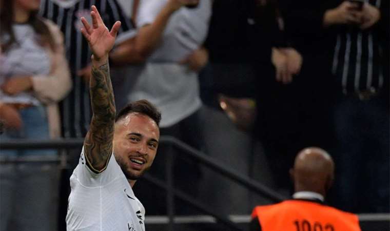 Galatasaray ve Fenerbahçe, Maycon için devrede!