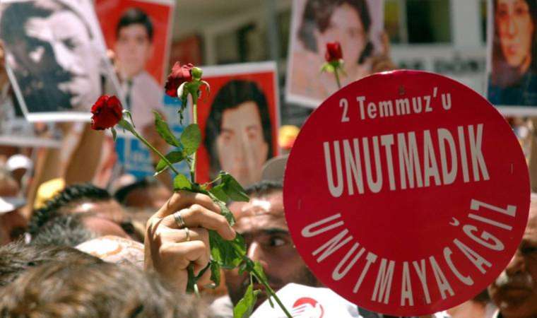 PEN Türkiye: Sivas illerinde ömrümüz çalındı!