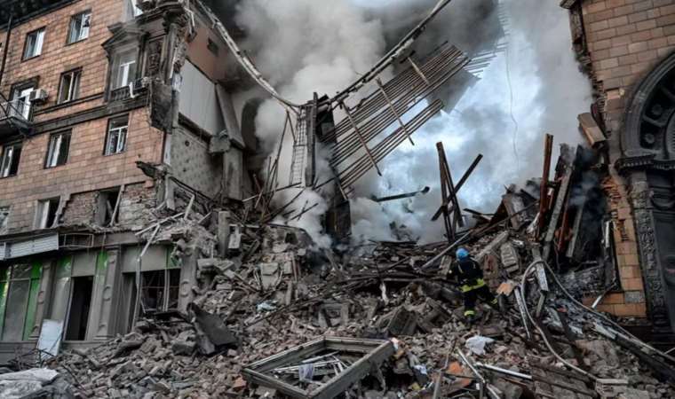 Ukrayna: Rusya'nın saldırısında 4 sivil öldü 11 kişi yaralandı