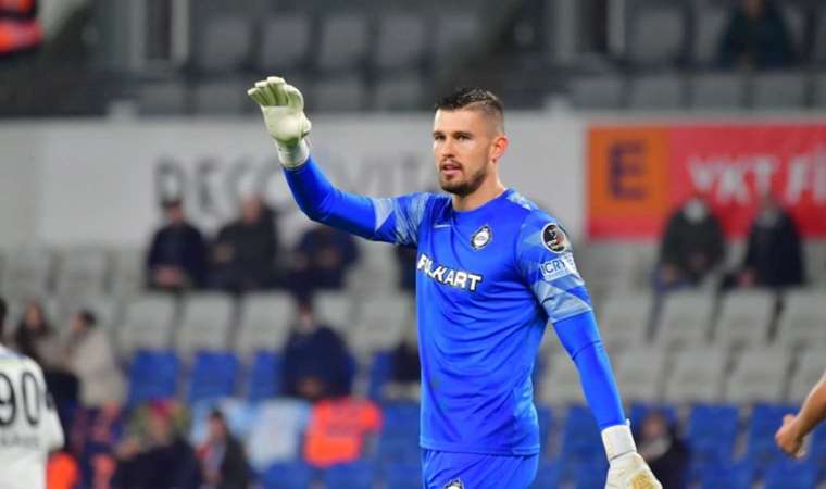 Göztepe, kaleci Mateusz Lis transferini bitiriyor