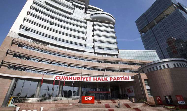 CHP, 147 ve 149 numaralı Cumhurbaşkanlığı kararnamelerinin iptali için AYM'ye başvurdu