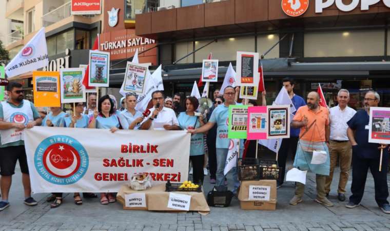 Sağlıkçılardan soğanlı, patatesli, simitli eylem!