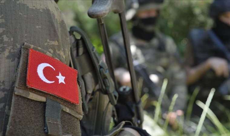 Son dakika... MSB duyurdu: Sözleşmeli Er Erdem Kavlak 'silah kazası' sonucu şehit oldu