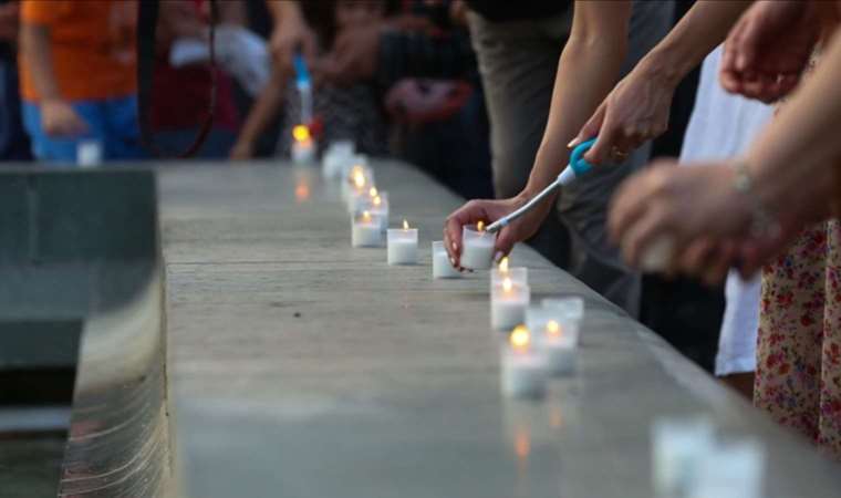 Srebrenitsa soykırımının 28'inci yılında Sırbistan'da anma töreni düzenlendi