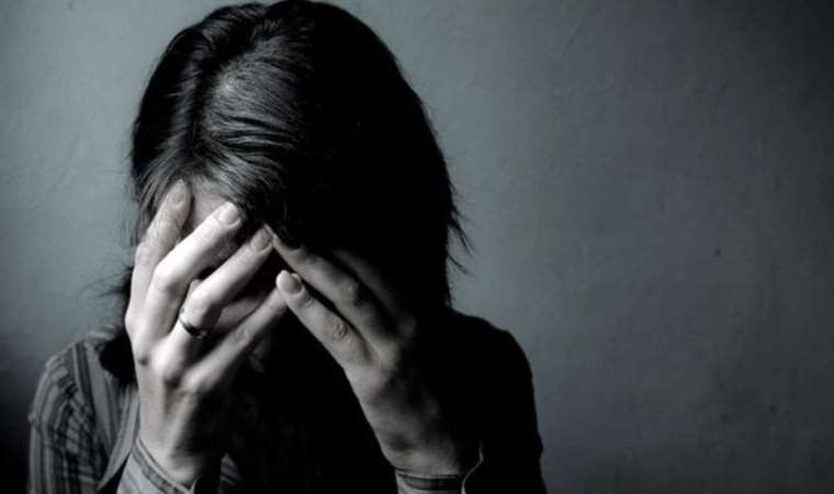 Uzmanlar uyarıyor... 'Depresyon ve üzüntüyü birbirine karıştırmayın'