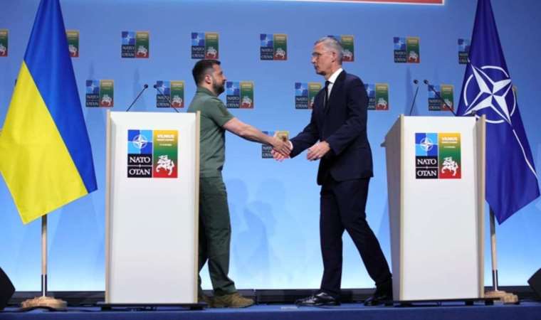 Stoltenberg: 'En büyük risk, savaşı Putin'in kazanması'