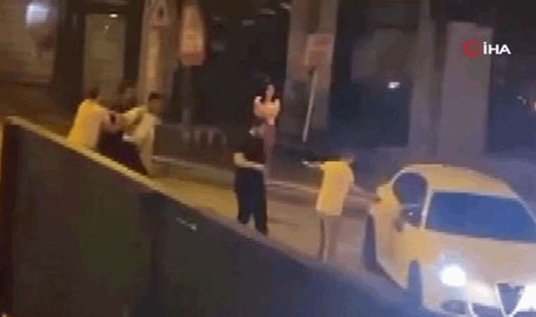 Ankara’da sokak ortasında kavga: Tekme tokat birbirine girdiler