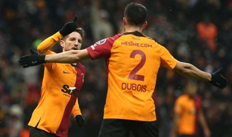 Galatasaray'a Dries Mertens için dev teklif
