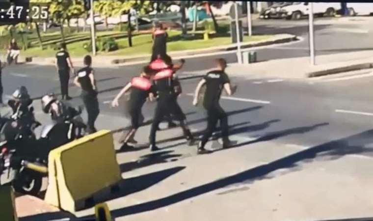 'Dur' ihtarına uymayan sürücü, motosikleti polislerin üzerine sürdü: 1 şehit