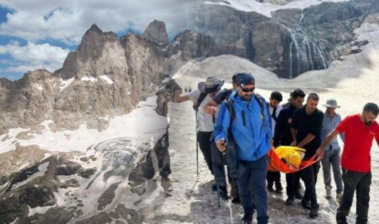 Cilo buzullarında 4 kişi kayboldu: 2 kişi kurtarıldı, çalışmalara ara verildi...
