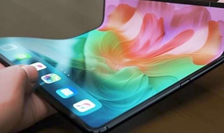 Apple, yuvarlanabilir yapıda bir iPhone ile karşımıza çıkabilir