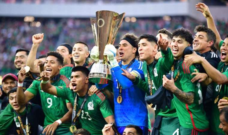 Meksika CONCACAF Altın Kupa'da şampiyon oldu