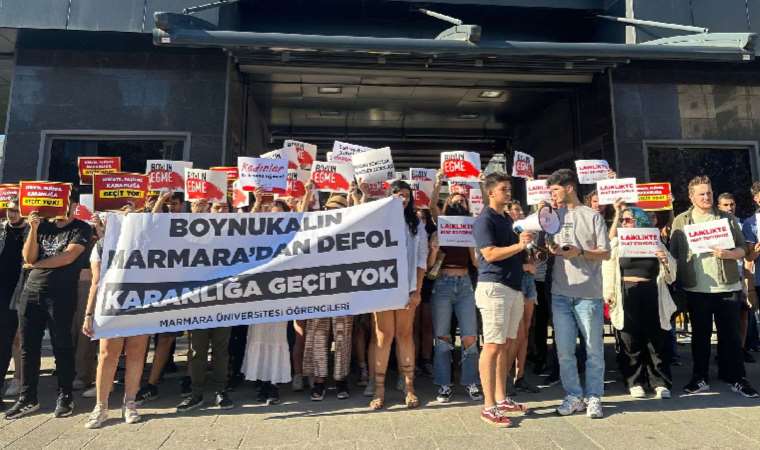 Marmara Üniversitesi öğrencilerinden Boynukalın'a protesto