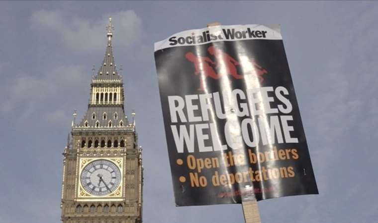 Britons protest government's migration policies