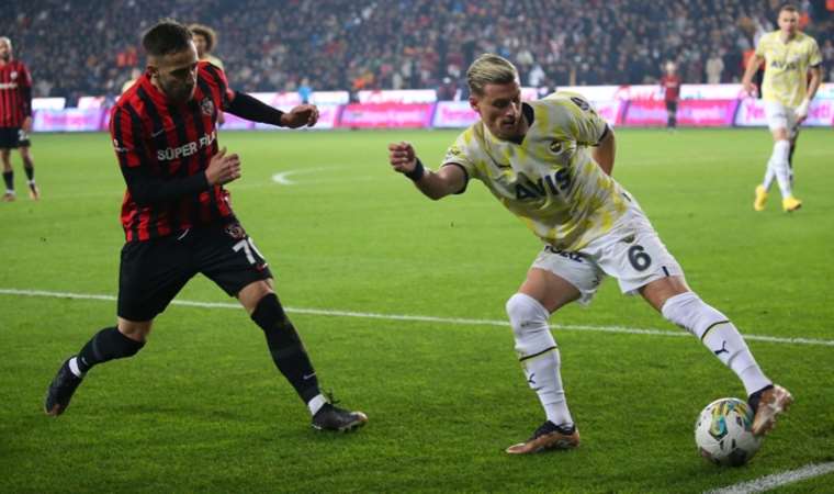 Ezgjan Alioski'den Fenerbahçe'ye veda!