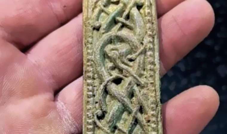 İngiltere’de bulunan Viking eseri açık artırmada 15 bin sterline satıldı