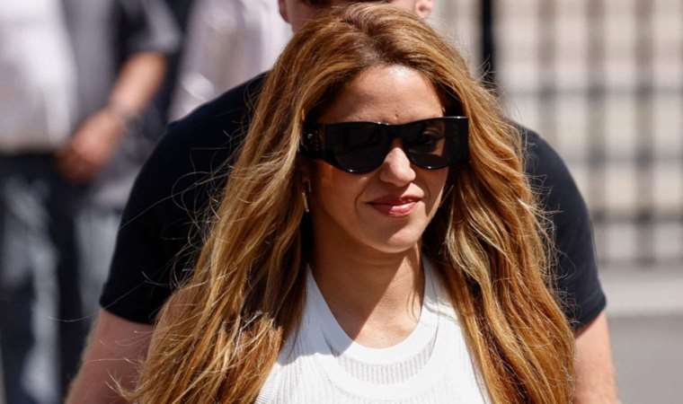İspanyol mahkemesi Shakira'ya soruşturma başlattı