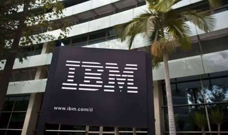 IBM'in geliri ikinci çeyrekte azaldı
