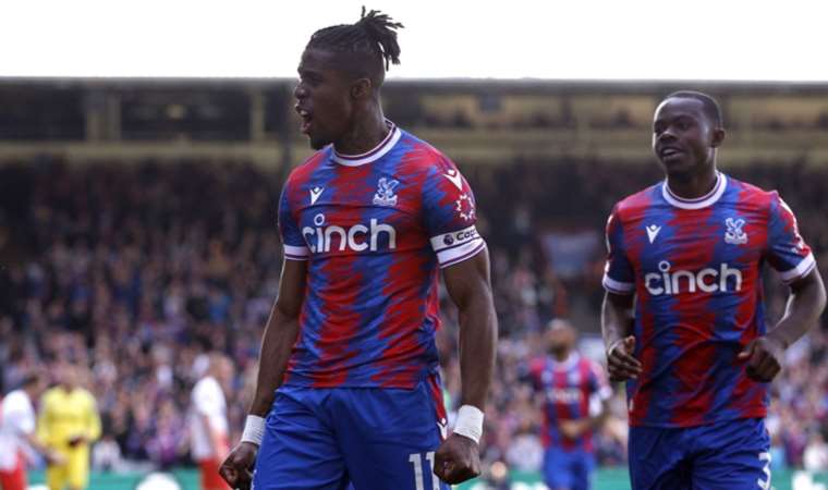 Eberechi Eze: 'Zaha'nın kalmasını istiyoruz'