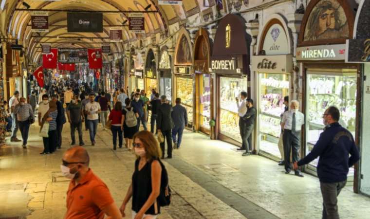 Yurttaştan faiz kararına sert tepki: ‘Sadece bankaları zengin ediyorlar’