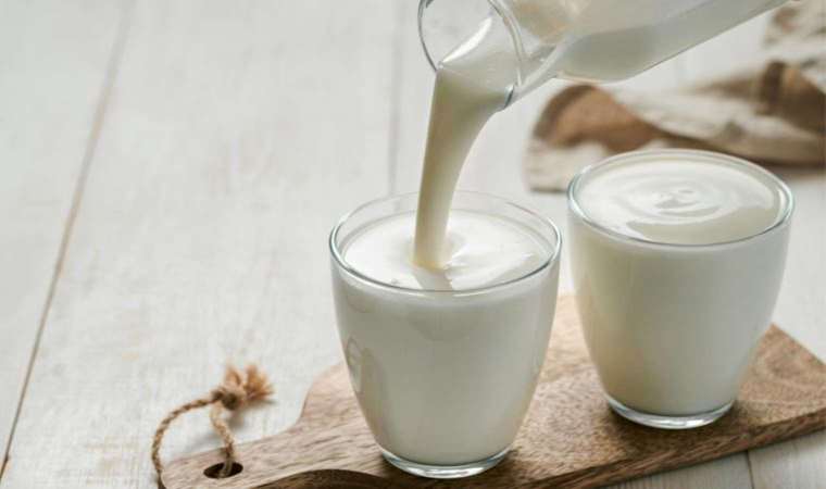 Ayran: Sıcak yaz günlerinin ferahlatan içeceği! Uzmanından ayranın faydaları…