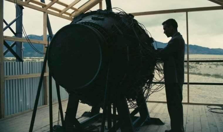 Oppenheimer’da atom bombalarıyla ilgili anlatılmayanlar