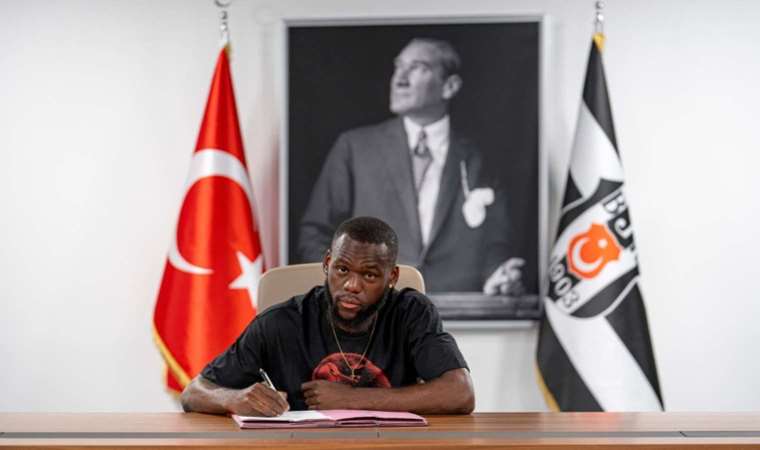 Beşiktaş'ın yeni transferi Jean Onana'dan taraftara övgü