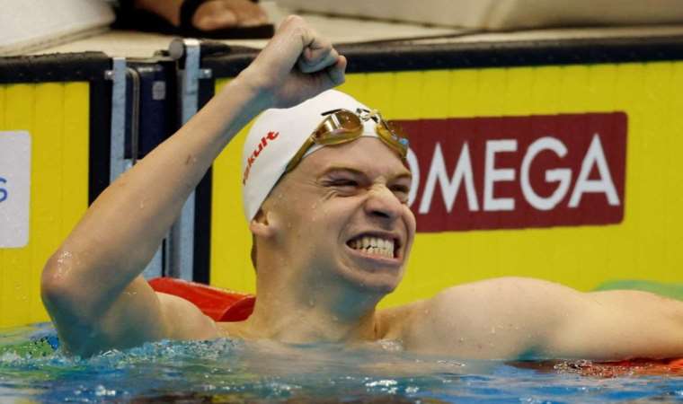 Leon Marchand, Michael Phelps'in 15 yıllık rekorunu tarihe gömdü!