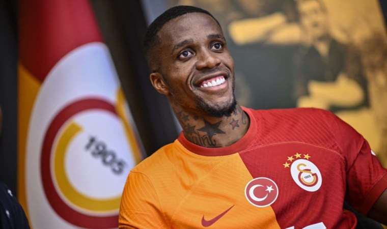 Wilfried Zaha'dan transfer itirafı: 'Drogba Galatasaray'a gelmemi söyledi'
