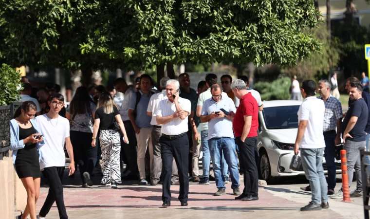 Son dakika... Adana beşik gibi sallanıyor: Peş peşe depremler!