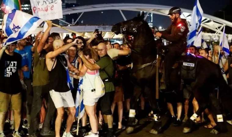 İsrail'de yargı düzenlemesi: Protestolar sürüyor, sendikalar genel grev, yedek askerler de boykot tehdidinde bulundu