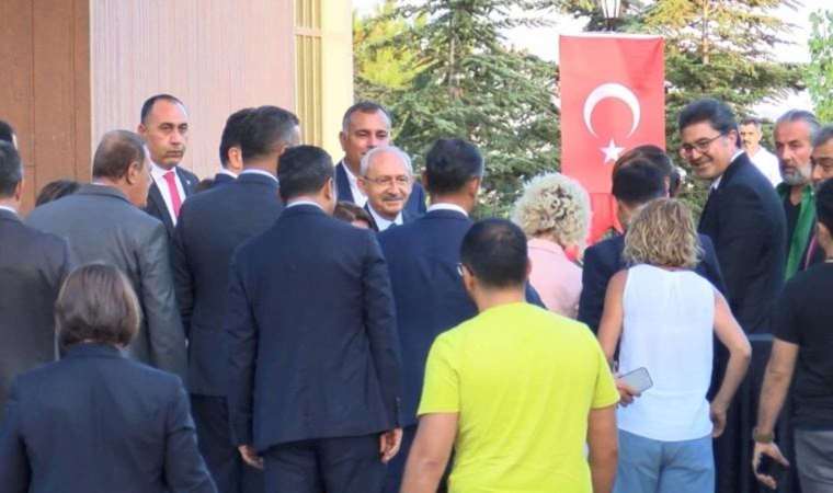 Kılıçdaroğlu, vekillerle Ankara'da bir araya geldi: Özgür Özel ayrıntısı dikkat çekti
