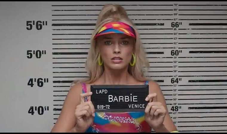 Barbie elde ettiği gişe başarılarına bir yenisini daha ekledi