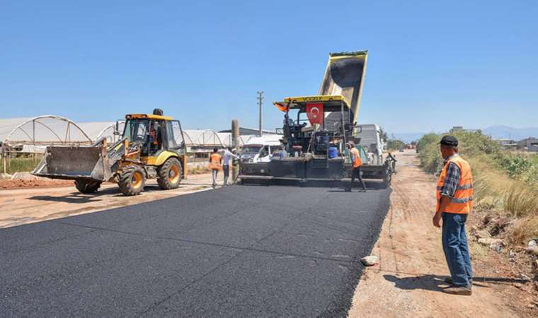 AKP'li Kepez Belediyesi'nden tepki çeken paylaşım: Alay eder gibi...