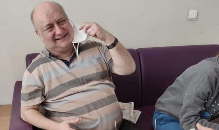 Görevi başında kalp krizi geçiren doktor hayatını kaybetti