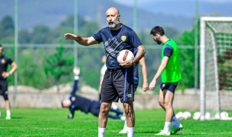 Tolunay Kafkas: 'Fırsat transferi olursa Diego Rossi'yi isterim'