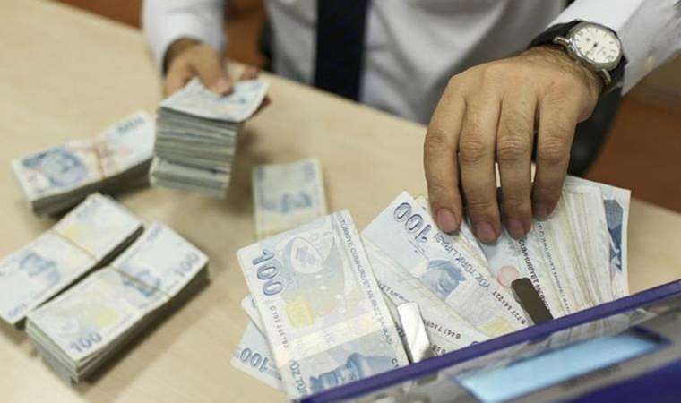 Kredi krizi büyüyor