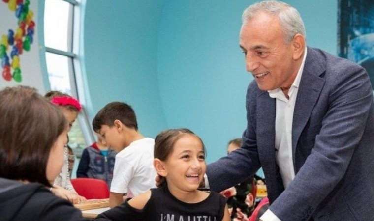 Küçükçekmece Belediyesi eğitim yatırımlarıyla örnek projeleri hayata geçiriyor