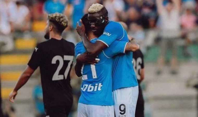 Napoli, Hatayspor karşısında rahat kazandı
