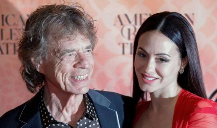 79 yaşındaki Mick Jagger ile 36 yaşındaki sevgilisi Melani Hamrick nişanlandı